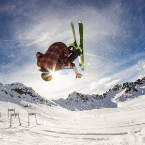 三问新疆飞虎，常规赛战绩不俗，李秋平帅位仍存疑？